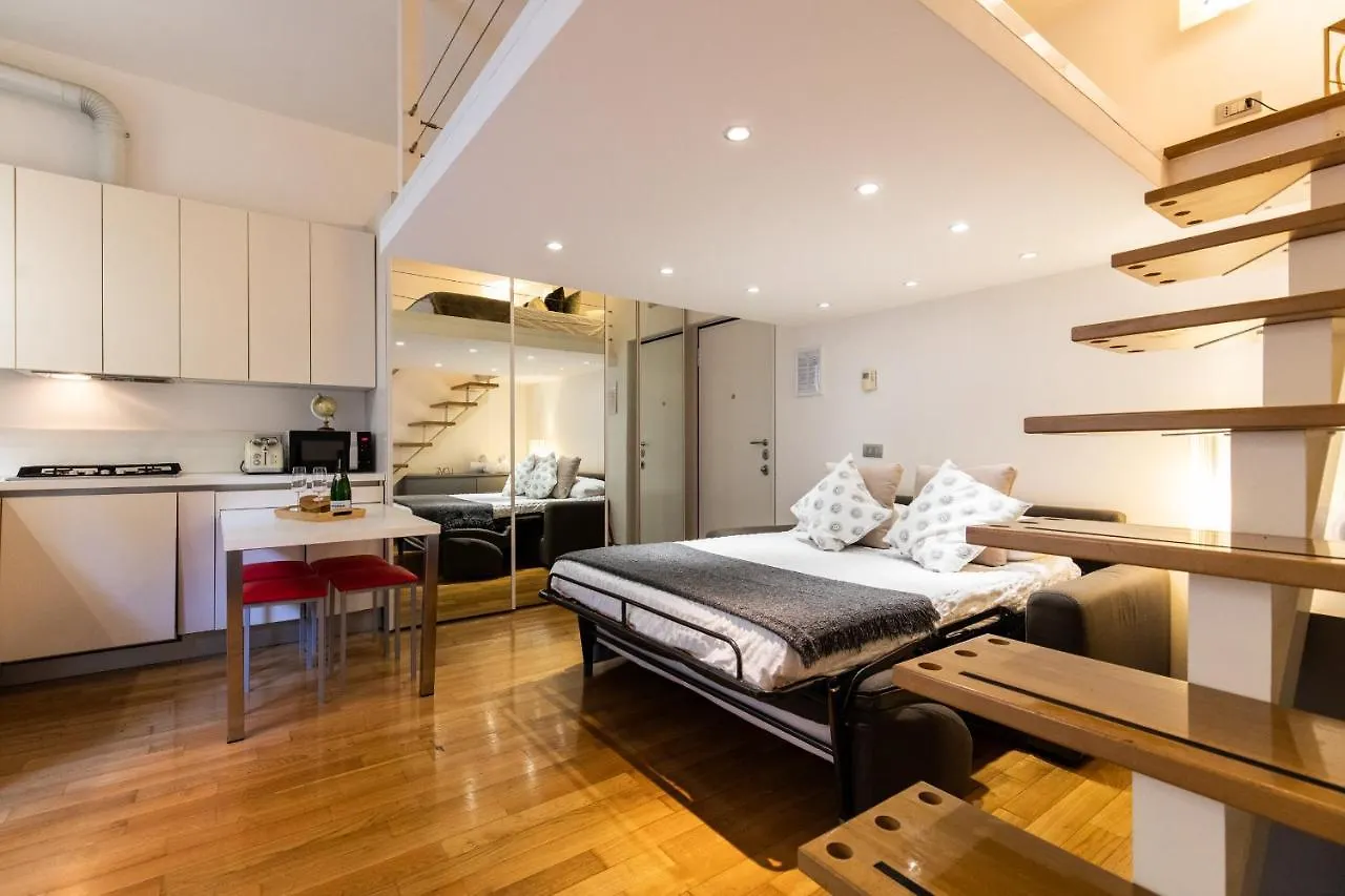 Duomo Apartament Apartment Milan