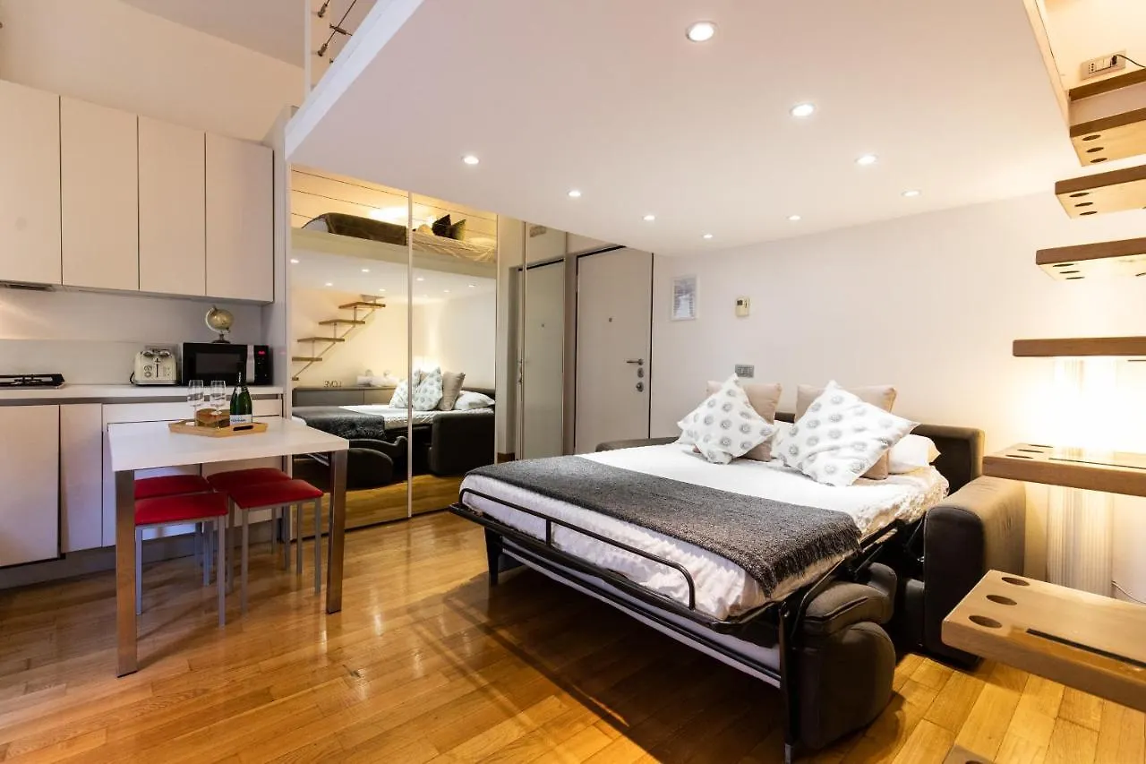 Duomo Apartament Apartment Milan Italy