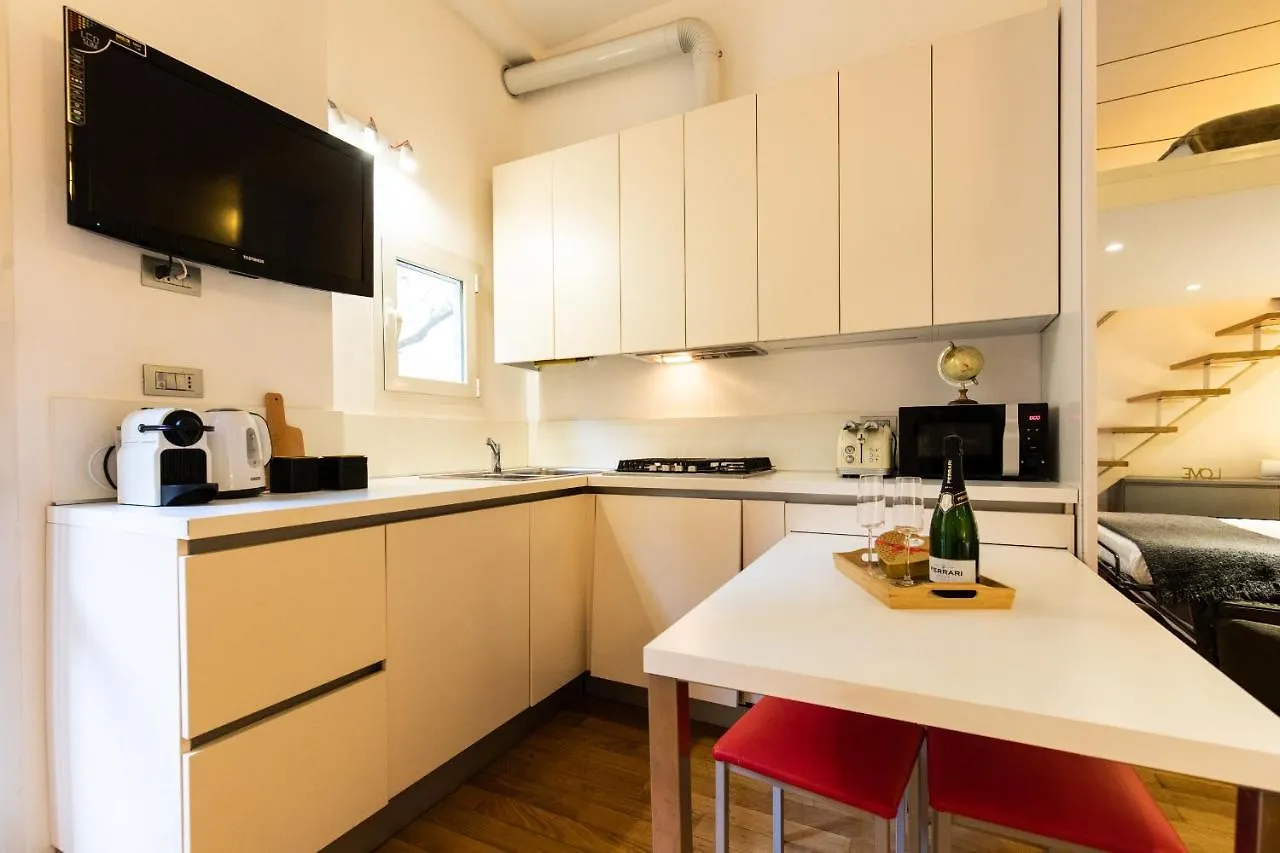 Duomo Apartament Apartment Milan Italy