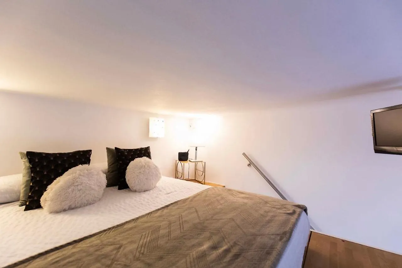 밀라노 Duomo Apartament 아파트