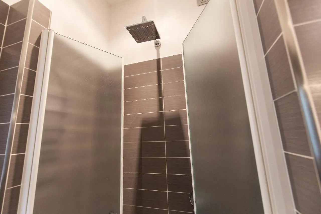 밀라노 Duomo Apartament 아파트